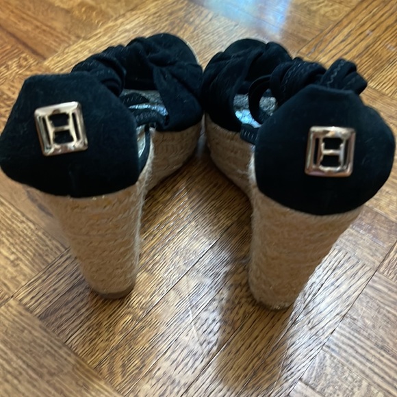 Halston - Picture 8 of 17